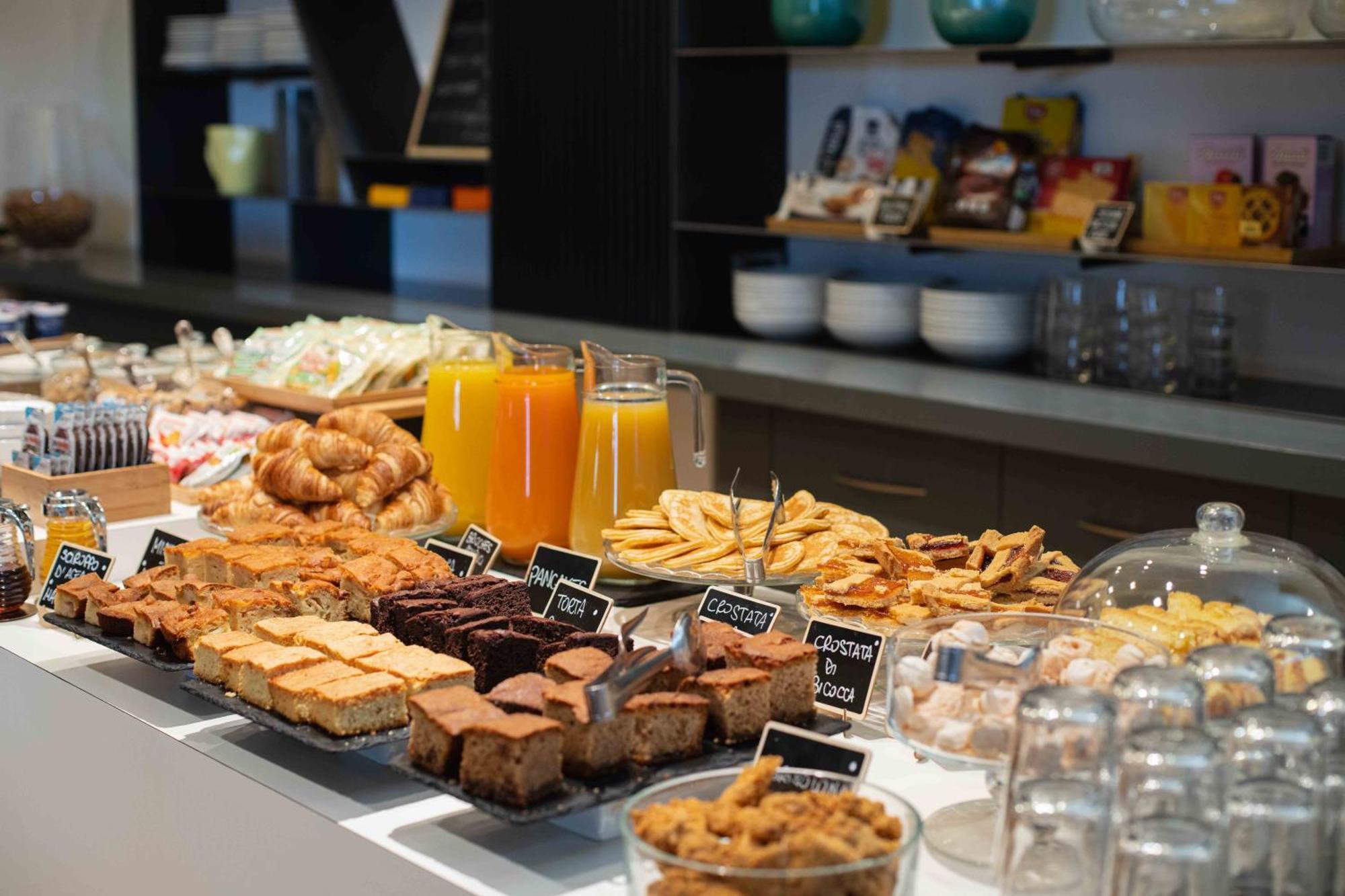 Garda Hotel Montichiari Ngoại thất bức ảnh
