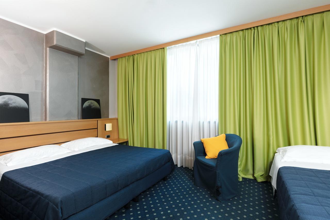 Garda Hotel Montichiari Ngoại thất bức ảnh